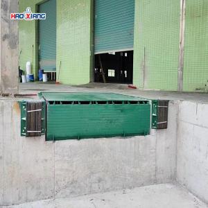 China Warehouse Hydraulic Dock Plate 8T-20T Metal Loading Dock Ramp on sale
