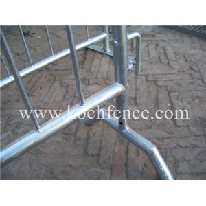 Customized Crowd Control Barricades For Sporting Events Removable Spray Paint
