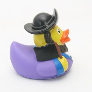 China 9P Free Safe Purple Pirate Rubber Duck Fun Bath Toys For Toddlers 7.5cm Length on sale