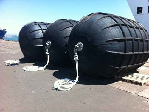 Quality Beierte ABS Marine Floating Rubber Fender Large Ship Berthing wholesale