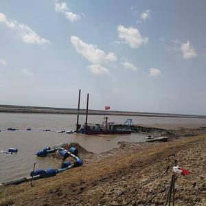 Model 12 Inch Sand Dredger Is Pumping Sand And Selecting Gold In African Rivers
