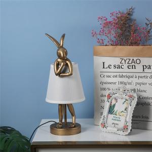 Modern Resin Table Lamp Nordic Creative Designer Rogue Rabbit Light（WH-MTB-267)