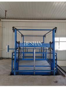 China Industrial 1 Ton Cargo Lift Elevator Warehouse Hydraulic Goods Lift on sale
