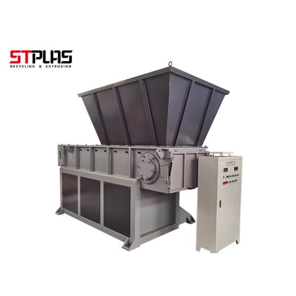 Quality Pe 30kw Industrial Waste Shredder With Hydraulic Conveyor wholesale