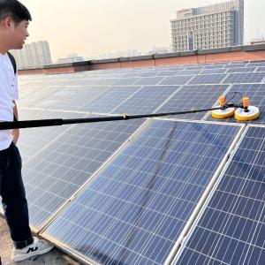 Handheld Solar Panel Cleaning Brush with 7.5 M Telescopic Pole and Customized