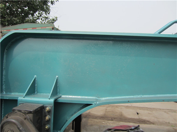 Sinotruk 10T Low Bed Semi Trailer Mechanical Suspension