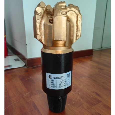 Quality 5 Wings 6" Pcd Drill Bit For Hard Rocks Drilling wholesale