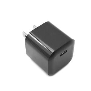 Type C USB Wall Chargers 20W Portable PD QC3.0 33*33mm