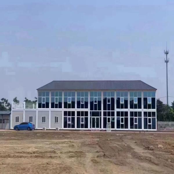 Steel Sandwich Panel Mobile Living Container House 20ft 40ft 2 Bedroom Custom Structure