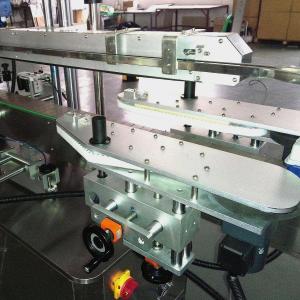 Auto Conveyor Plastic Flat Bottle Sticker Labeling Machine Maker For Jars 400KG