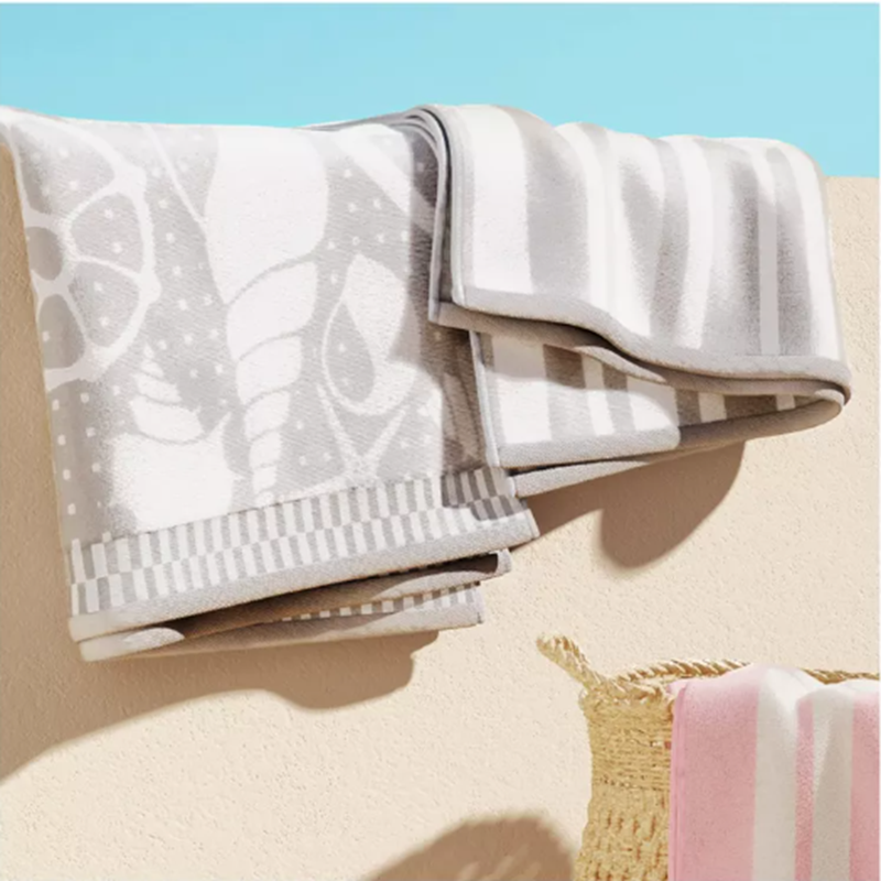 Ultra-Soft Cotton Velour Beach Towel with Quick-Dry Technology and Customized