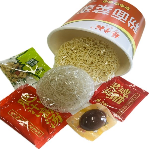 Hongkong Style Rich Juice Flavor Instant Noodles Spicy With Spicy Sweet