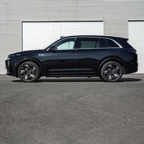 Quality 65L Fuel Tank Capacity Li One L9 Max Energy Vehicle High Speed Electric SUV for 5 Seats wholesale