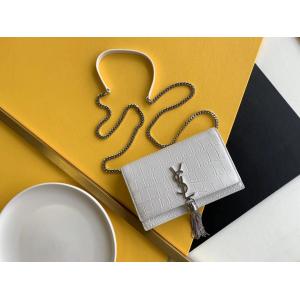 Medium Kate Tassel Red YSL Saint Laurent Woc Zipper Closure