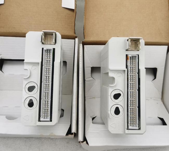 DP820 3BSE013228R1 ABB Profibus DP slave communication interface module AC 800M