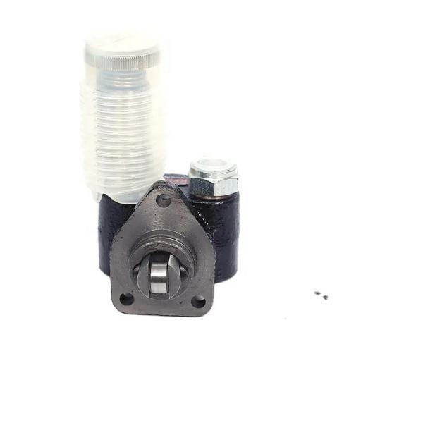 Quality 105220-5001 PC200-5 PC200-6 Excavator Fuel Oil Transfer Pump 6D95 6D102 Engine Hand Oil Pump for Construction works wholesale