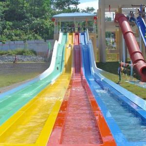 Comfortable Amazing Holiday World Water Slides Rainbow Wavy Water Slide
