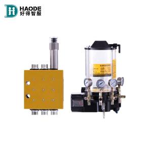 Condition Grease Pump Imported Engine and Professional Design for Paver Road