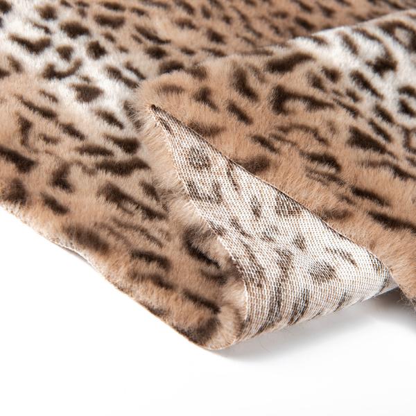 Customized Faux Rabbit Fur Fabric with Long Pile and Brushed Finish Density 133