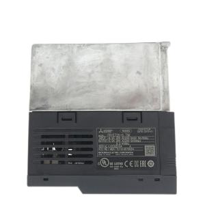 FREQROL-E700 3 Phase Frequency Inverter 750W Mitsubishi FR-E720-0.75K 5A