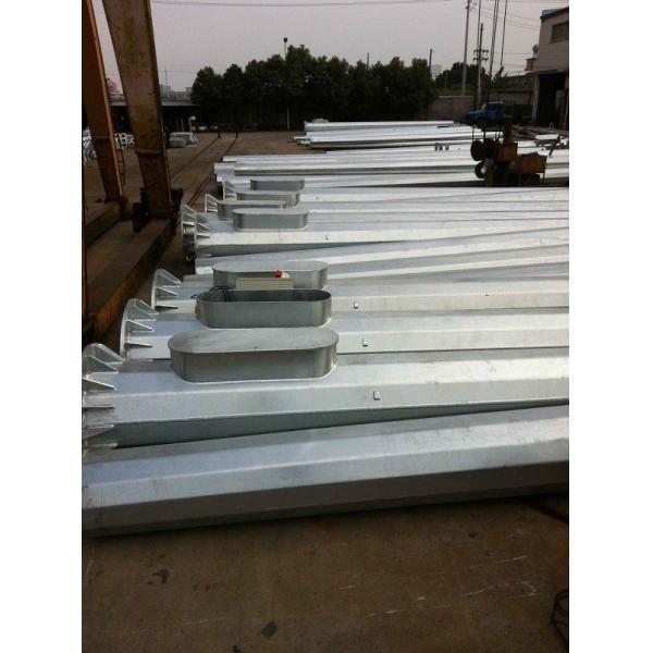 Octadecagon High Mast Pole With LED Flood Lighting System 20M 30M 35M 40M