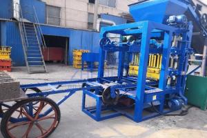 China QT4-25 Cement Hollow Block Making Machine , Hydraulic Paver Block Making Machine on sale