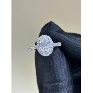 China Oval Shape Lab Grown Diamond Ring PT950 White Diamond Ring With Halo Customization on sale
