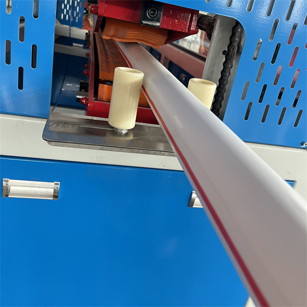 Stainless Steel Plastic Pipe Extrusion Machine PE PVC Pipe Extruder Line For