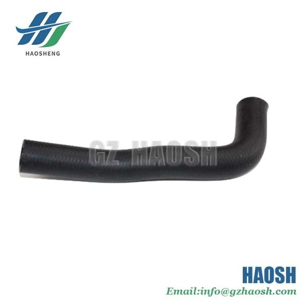 Auto Engine Parts Rubber Thermostat Hose 1306161-P301 For Isuzu 700P