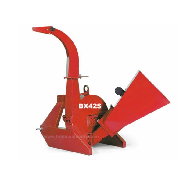 Quality Red Color PTO Driven Wood Chipper Self Feeding 3 Point Hitch Mounting System wholesale