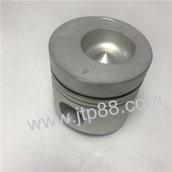 Quality 6HK1 Direct Injection Aluminum Diesel Engine Piston , Engine Parts Piston For Isuzu wholesale