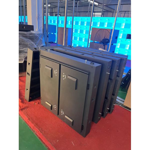 Quality 160deg. Horizontal Viewing Angle Outdoor LED Billboard Cabinet width 960mm for Sports Events wholesale
