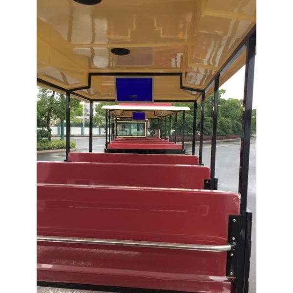 DC Motor 42 Seater Electric Trackless Train For Amusement Park / Shopping Malls