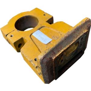 Support OEM Bulldozer Spare Part 140-70-00032 PIVOT ASSY R.H For D60A-8 Komatsu