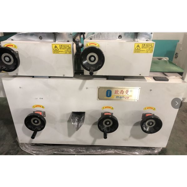 Quality Resin Coating Conveyor Roller Manufacturing Machine Powered By 220V 50Hz Power Supply wholesale