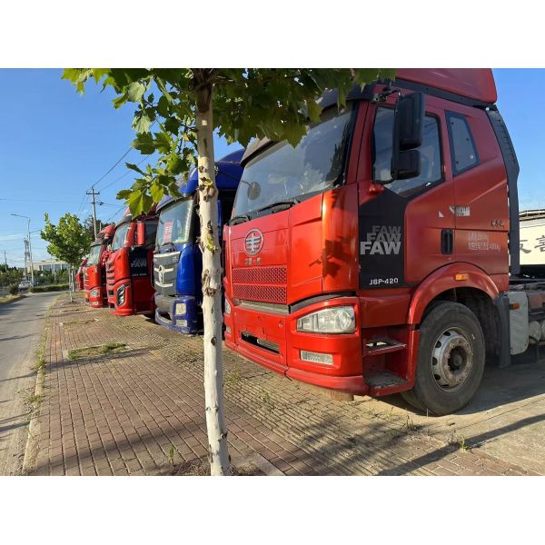 Used FAW 420 460 500 580 Tractor Head 2022YEAR 90NEW%