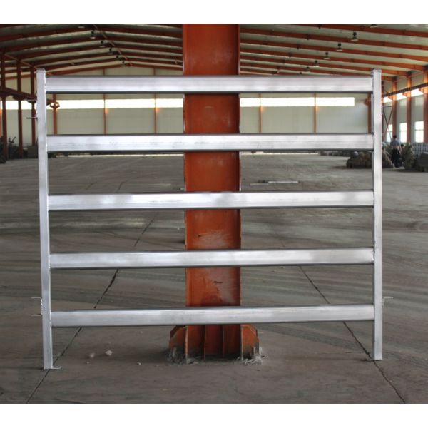 Quality Assembled Galvanized 1.8x3.37m Heavy Duty Cattle Yard Gates wholesale