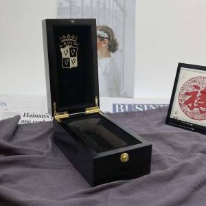 Luxury Perfume Box with Environmentally Friendly Paint Scratch Resistant and