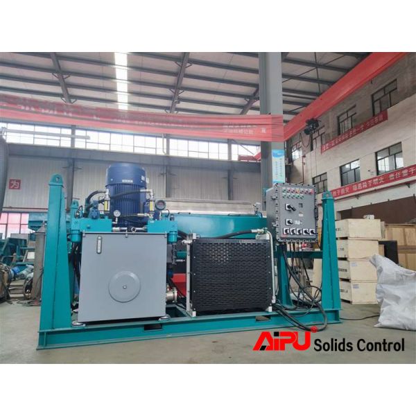 Quality 355mm Drum Hydraulic Drive Oilfield Centrifuge 37KW Solids Control wholesale