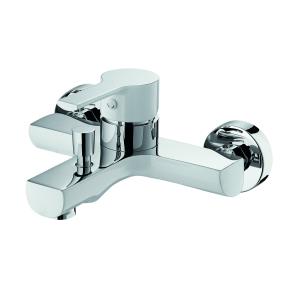 Chrome-plated and white color Single-lever Bath Mixer Tap  Wall Mounted Brass