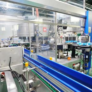 28000bph High Speed Hot Melt Glue Labeling Machine for Square Flat and Round