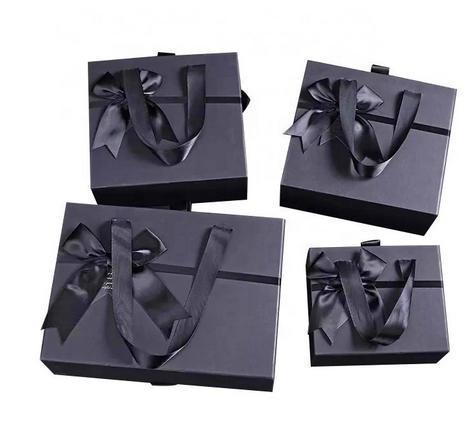 Quality Folding Personalized Cardboard Boxes Gift Kraft Box With Handle Multifunctional wholesale