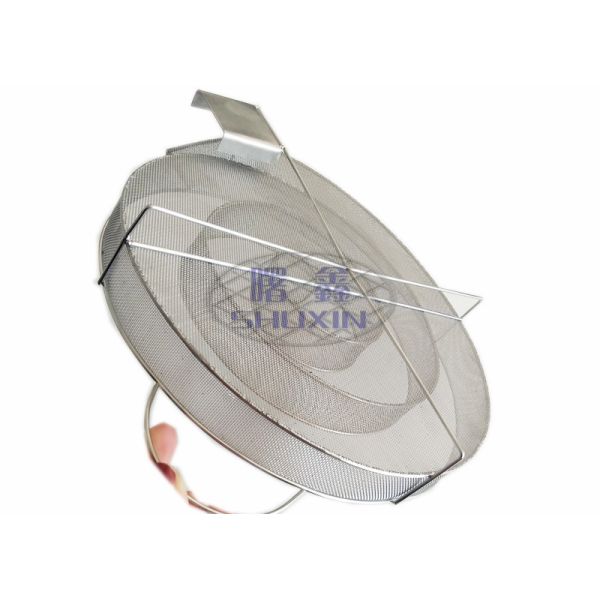 Weave Type Protable Wood Chip Smoke Generator Polished Surface for Sawdust Metal Plate