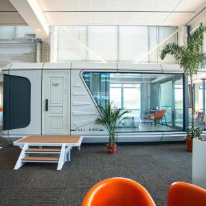 Customizable Fuqian Space Capsule Offers Unprecedented Accommodation Experience