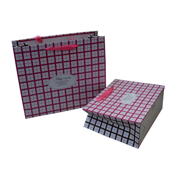 Pink Square Ribbon Handle cutomized Paper Carrier Bag for Gift Packing Matt