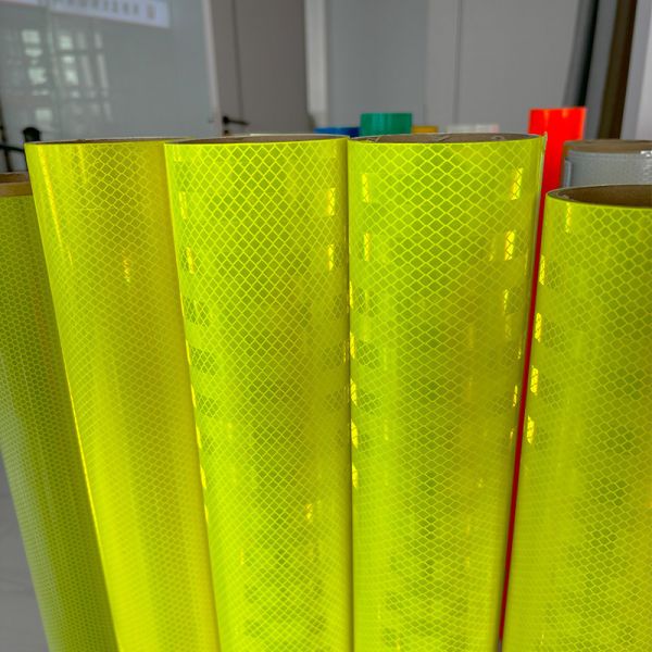 Fluorescent Yellow Warning Conspicuity Reflective Sheeting For School Buses
