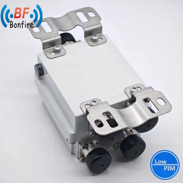 UHF 1710-2170MHz 2300-2690MHz Transimitter Low Pim Combiner RF Combiner N Female