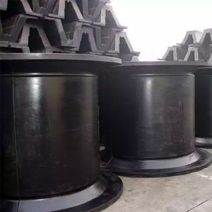 Marine Cell Ship Rubber Fender Height 3000mm CL800H For Dock And Jetty