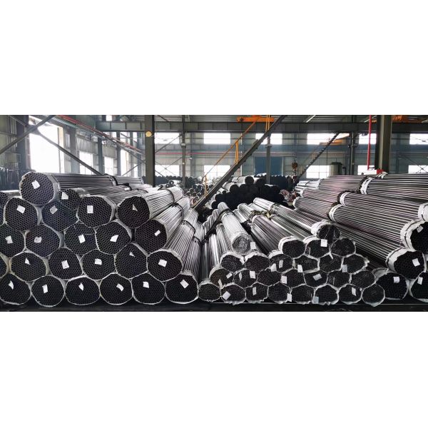 Quality 0.8mm-5mm Thickness Galvanized Square Pipe With Custom Length And Zinc Coating wholesale