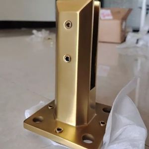 Gold Stainless Steel Swimming Pool Fence Balustrade with Square Glass Railing